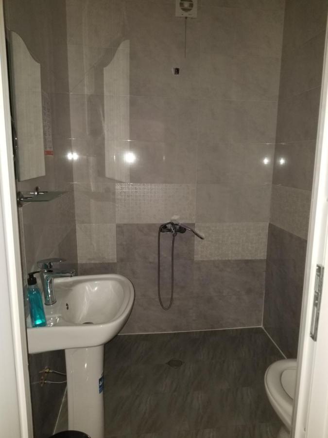 Milla Hotell Kazbegi Exteriör bild
