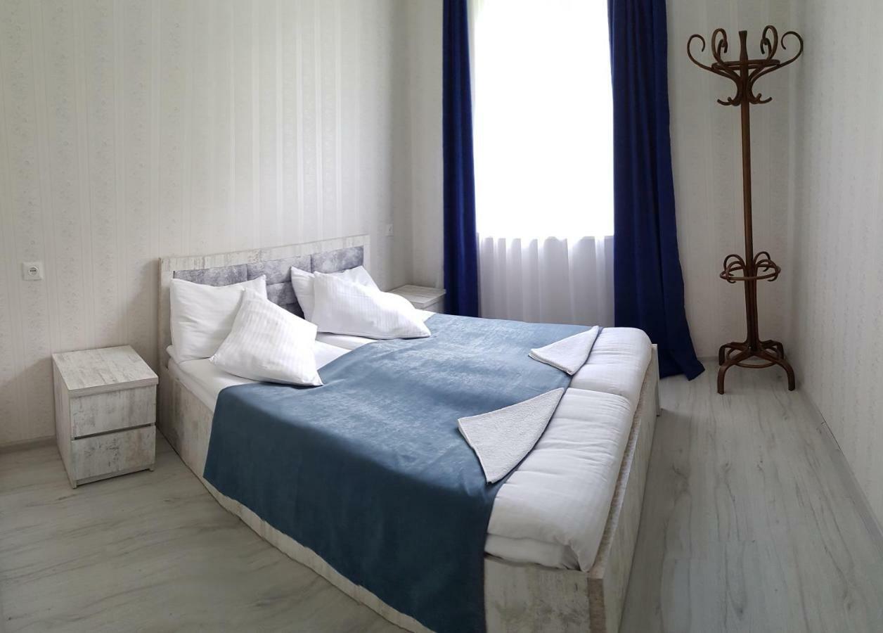 Milla Hotell Kazbegi Exteriör bild